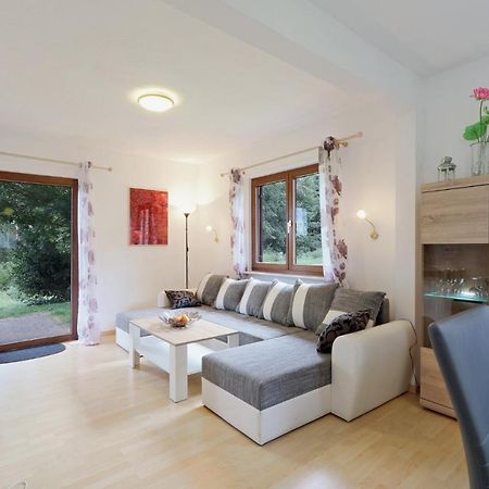 Seepark Kirchheim Ferienhaus Bei Vera Mit Sauna Extérieur photo