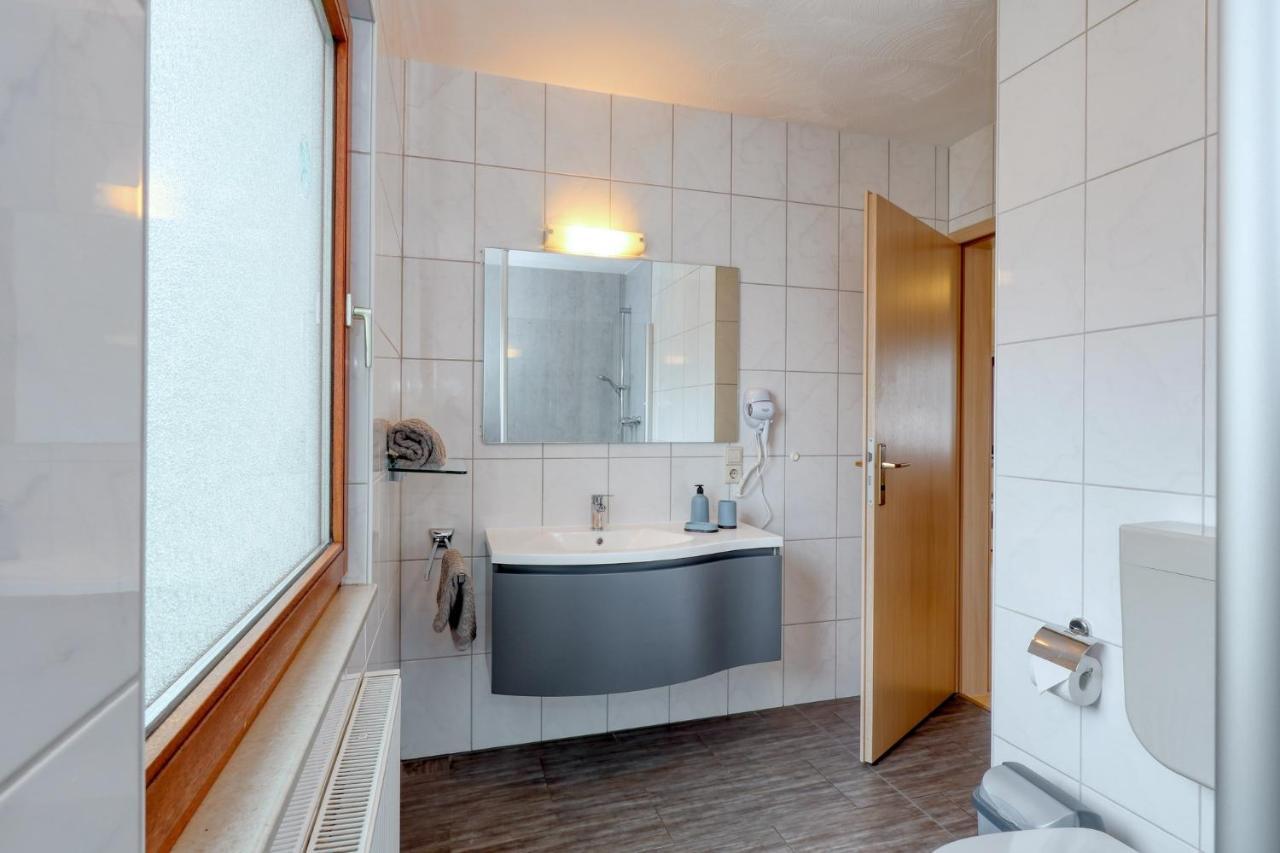 Seepark Kirchheim Ferienhaus Bei Vera Mit Sauna Extérieur photo